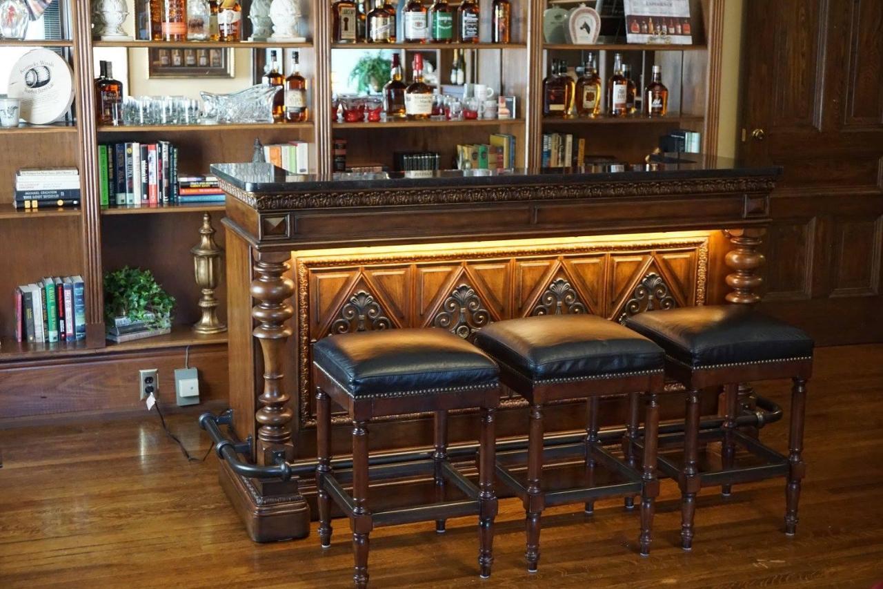 Louisville Bourbon Inn 외부 사진
