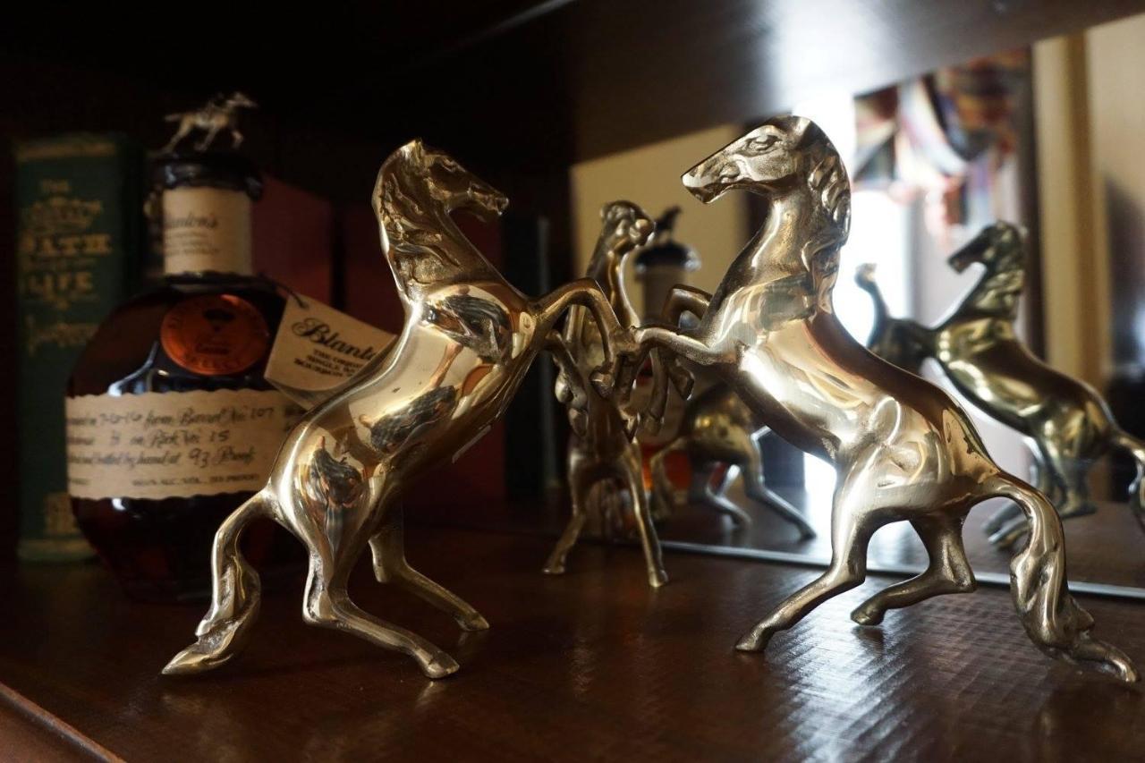 Louisville Bourbon Inn 외부 사진